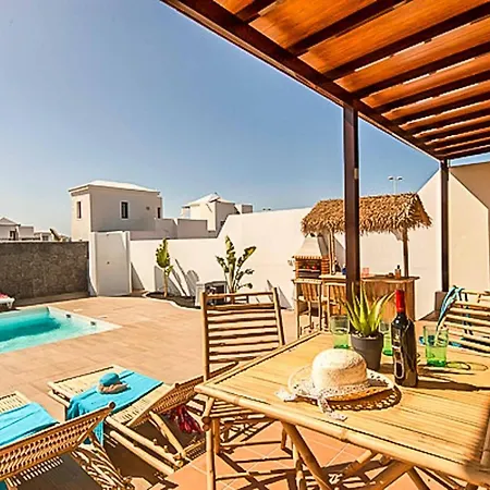 Villa Aquamarine *