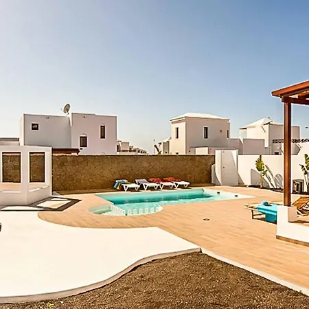 Villa Aquamarine *